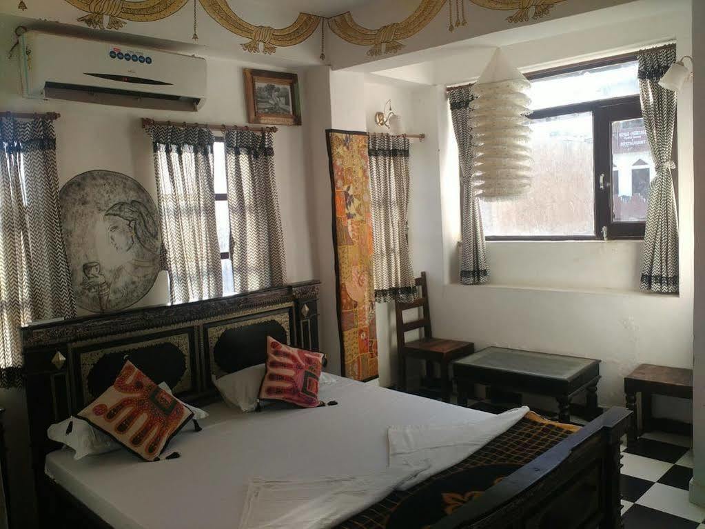 ג'ודפור Hare Krishna Home Stay Guest House מראה חיצוני תמונה